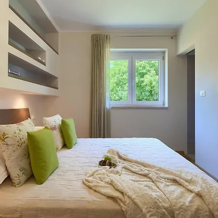 Holiday home Hemera Krsan